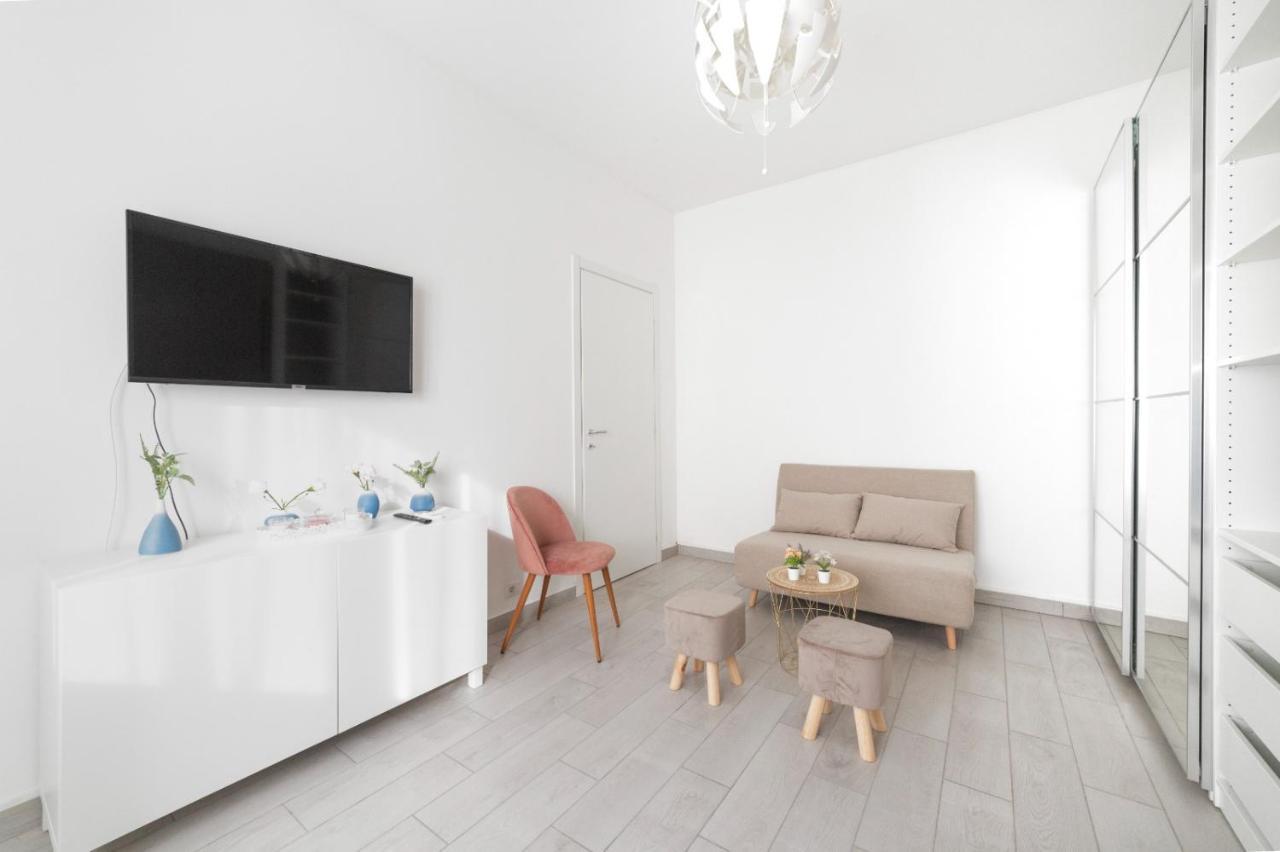 Piazza Tripoli Bright Apartment ミラノ エクステリア 写真