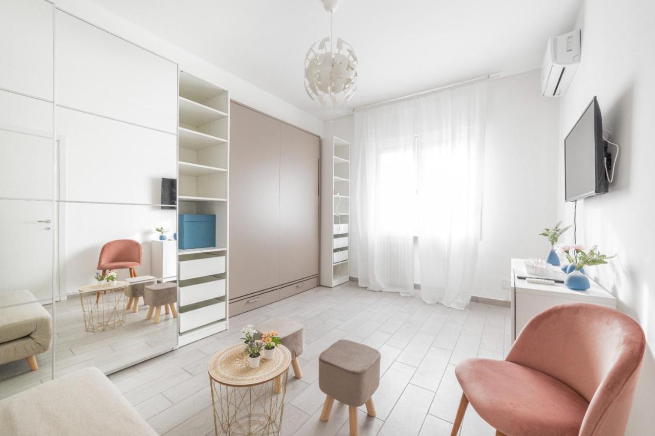 Piazza Tripoli Bright Apartment ミラノ エクステリア 写真